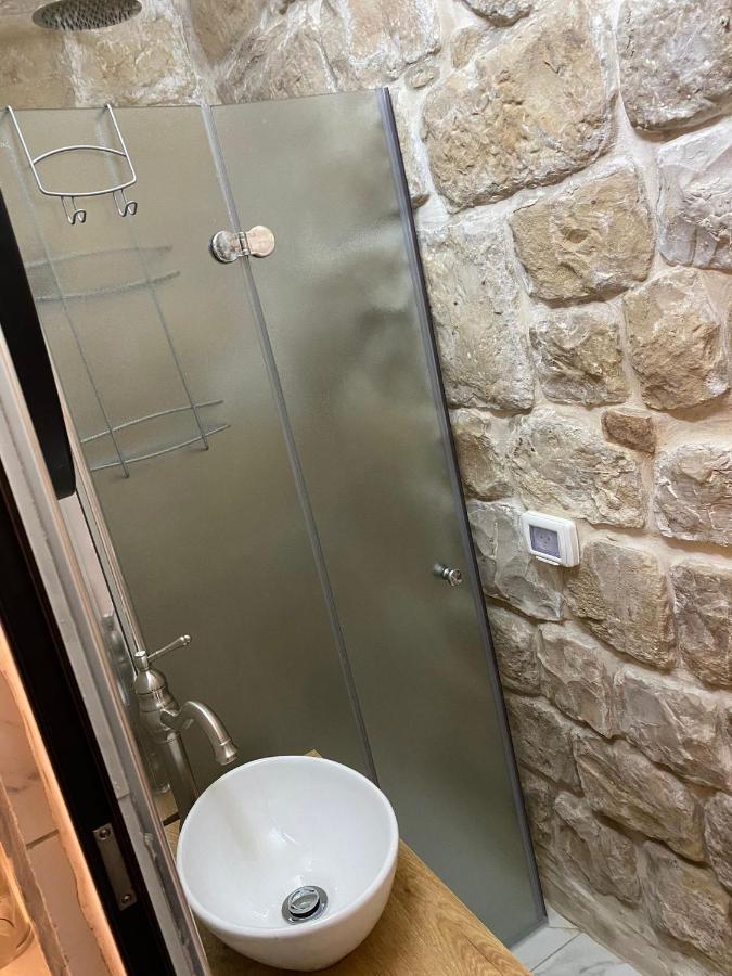 בר יוחאי Hotel Safed Exterior photo